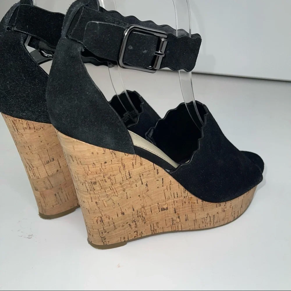 Marc Fisher Black Leather Hayo Wedge Platform Sandal 6